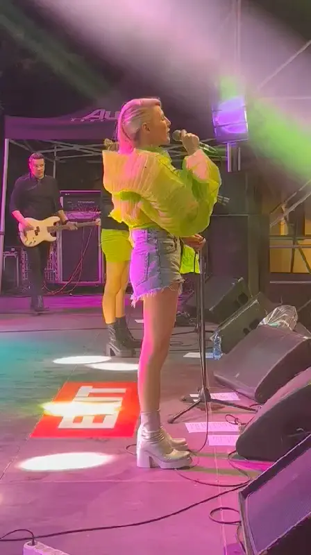 Ida Prester - _Sad__sa bine (telefonski).mp4